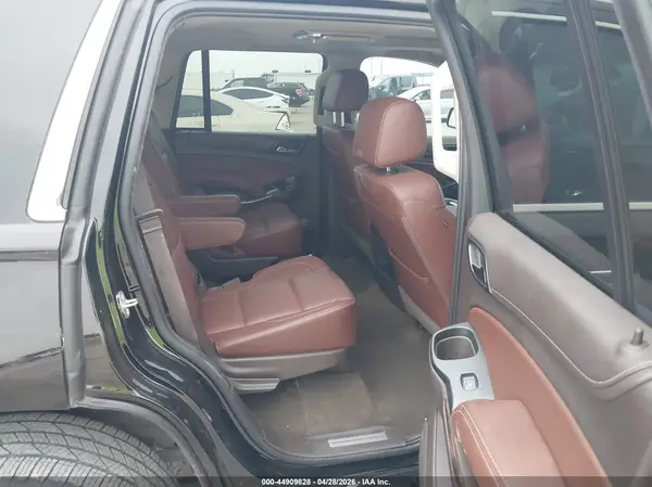 1GNSCCKC6HR401768 2017 CHEVROLET TAHOE - Image 8
