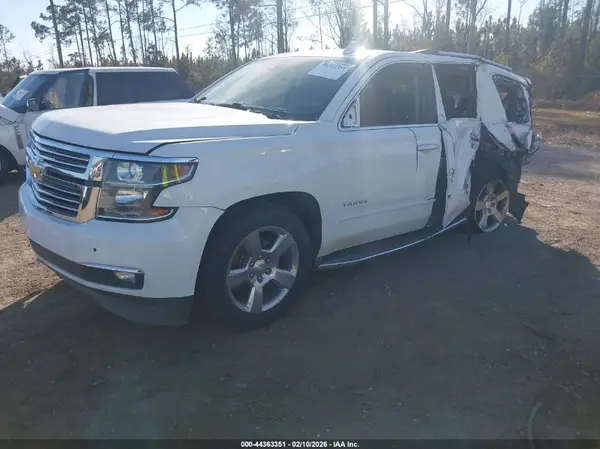 1GNSCCKC7HR364827 2017 CHEVROLET TAHOE - Image 2