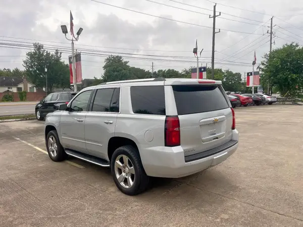 1GNSCCKC7JR196242 2018 CHEVROLET TAHOE - Image 2