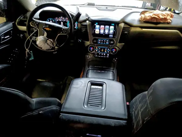 1GNSCCKC8HR310825 2017 CHEVROLET TAHOE - Image 8