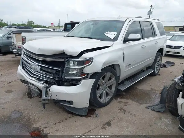 1GNSCCKC8JR296141 2018 CHEVROLET TAHOE - Image 2