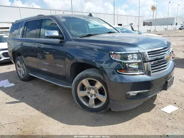 1GNSCCKC8KR213700 2019 CHEVROLET TAHOE - Image 1