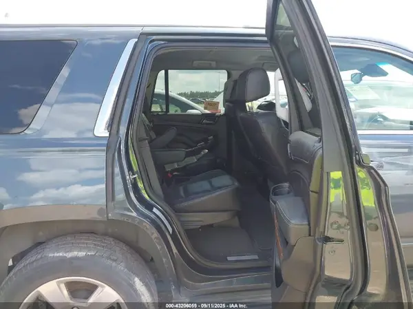 1GNSCCKC8KR213700 2019 CHEVROLET TAHOE - Image 8