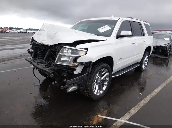 1GNSCCKC8LR220275 2020 CHEVROLET TAHOE - Image 2