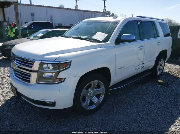 1GNSCCKC9HR112223 2017 CHEVROLET TAHOE - Image 2
