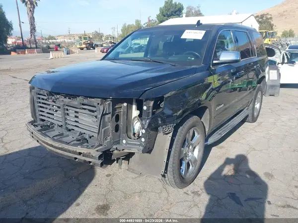 1GNSCCKC9HR112979 2017 CHEVROLET TAHOE - Image 2