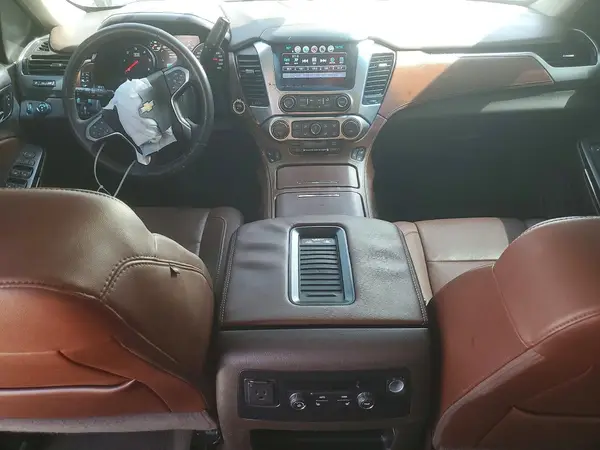 1GNSCCKC9HR330677 2017 CHEVROLET TAHOE - Image 8