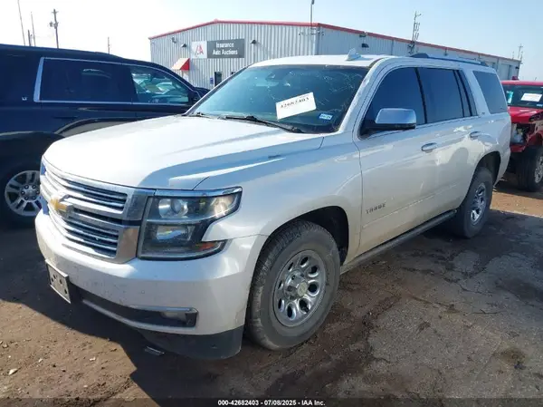 1GNSCCKCXGR458327 2016 CHEVROLET TAHOE - Image 2