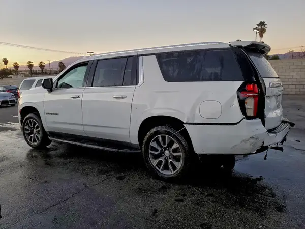 1GNSCCKD1MR439136 2021 CHEVROLET SUBURBAN - Image 2