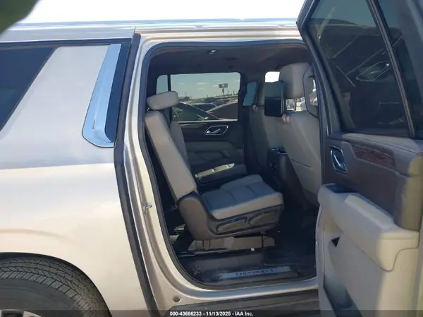 1GNSCCKD2MR473697 2021 CHEVROLET SUBURBAN - Image 8