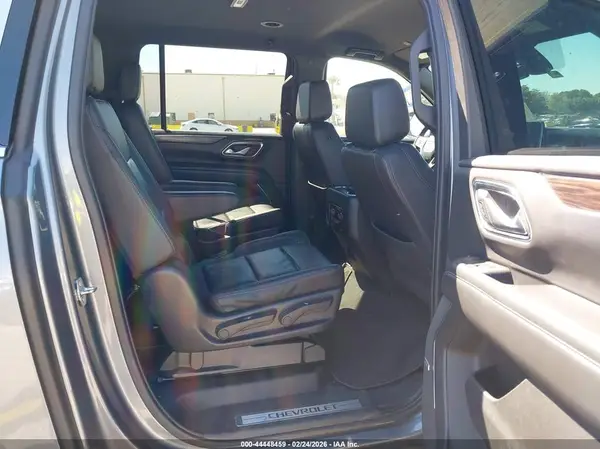 1GNSCCKD2NR302725 2022 CHEVROLET SUBURBAN - Image 8
