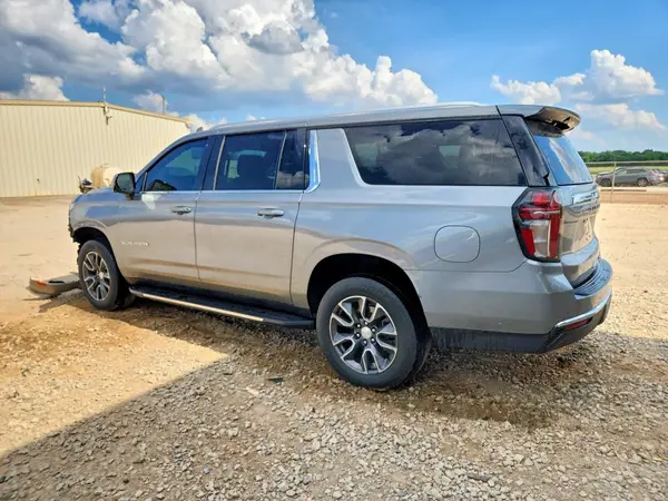1GNSCCKD3PR204015 2023 CHEVROLET SUBURBAN - Image 2