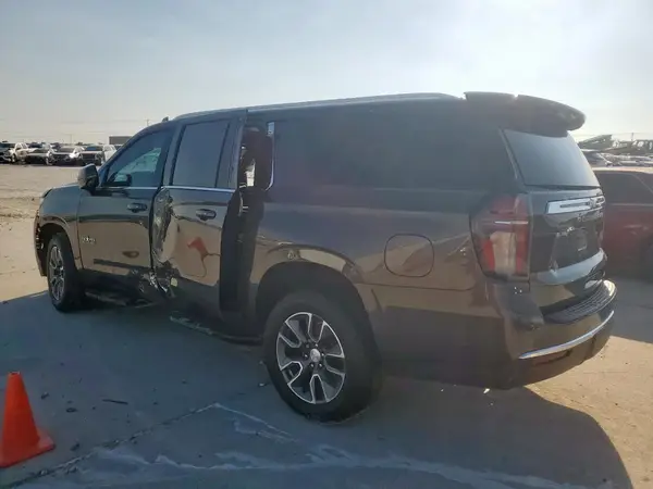 1GNSCCKD4MR174227 2021 CHEVROLET SUBURBAN - Image 2