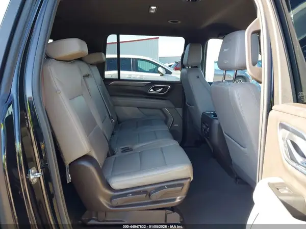 1GNSCCKD4NR165643 2022 CHEVROLET SUBURBAN - Image 8