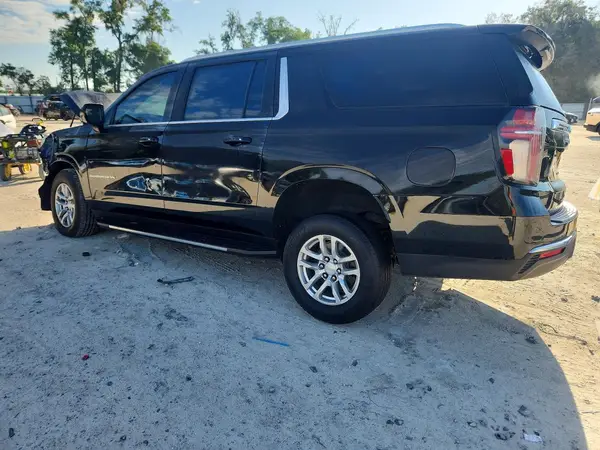 1GNSCCKD5MR175368 2021 CHEVROLET SUBURBAN - Image 2