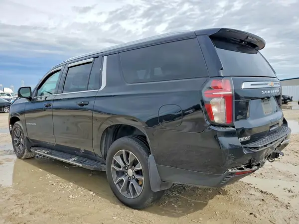 1GNSCCKD7NR123614 2022 CHEVROLET SUBURBAN - Image 2