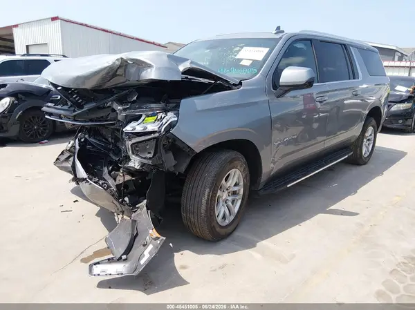 1GNSCCKD7PR399133 2023 CHEVROLET SUBURBAN - Image 2