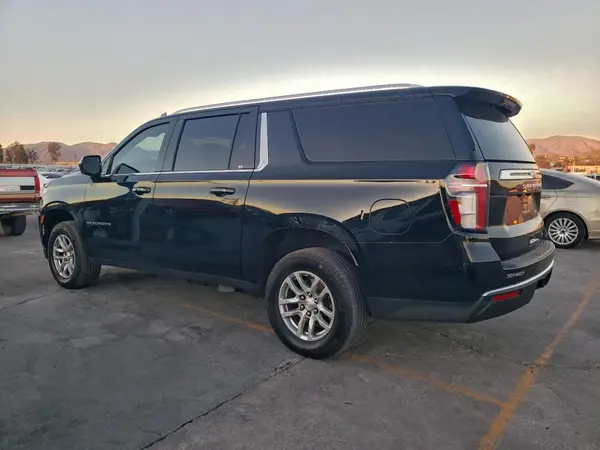 1GNSCCKD8MR442180 2021 CHEVROLET SUBURBAN - Image 2