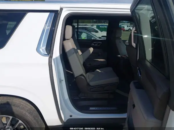 1GNSCCKD8MR446732 2021 CHEVROLET SUBURBAN - Image 8