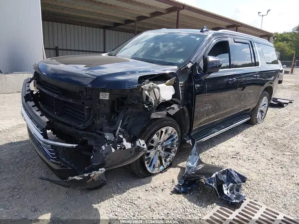 1GNSCCKD9MR164213 2021 CHEVROLET SUBURBAN - Image 2
