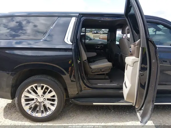 1GNSCCKD9MR164213 2021 CHEVROLET SUBURBAN - Image 8
