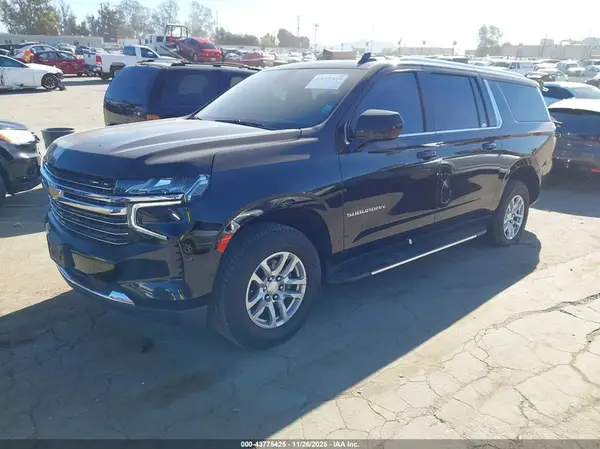 1GNSCCKD9MR433438 2021 CHEVROLET SUBURBAN - Image 2