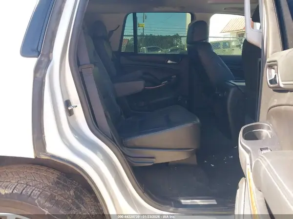 1GNSCCKJ2JR401996 2018 CHEVROLET TAHOE - Image 8