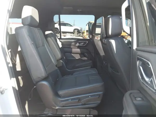 1GNSCEKD5MR278060 2021 CHEVROLET SUBURBAN - Image 8