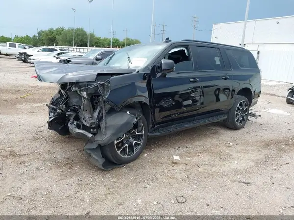 1GNSCEKD7RR315858 2024 CHEVROLET SUBURBAN - Image 2