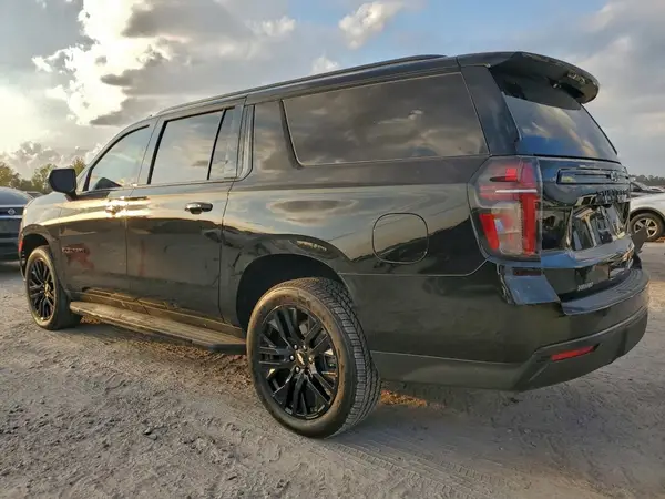 1GNSCEKT4PR556569 2023 CHEVROLET SUBURBAN - Image 2