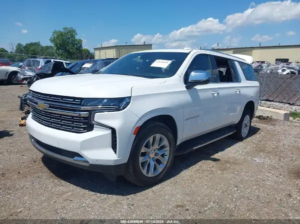 1GNSCFKD1PR137531 2023 CHEVROLET SUBURBAN - Image 2