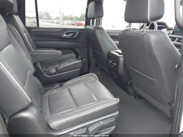 1GNSCFKD1PR393037 2023 CHEVROLET SUBURBAN - Image 8