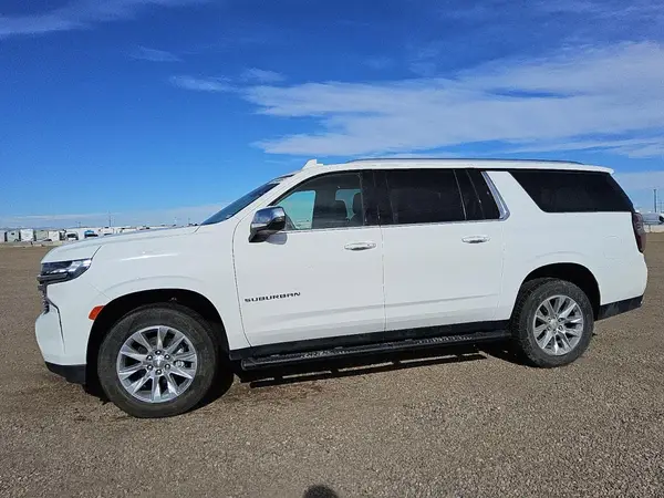 1GNSCFKD2PR139823 2023 CHEVROLET SUBURBAN - Image 1