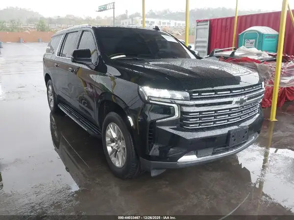 1GNSCFKD4NR118484 2022 CHEVROLET SUBURBAN - Image 1