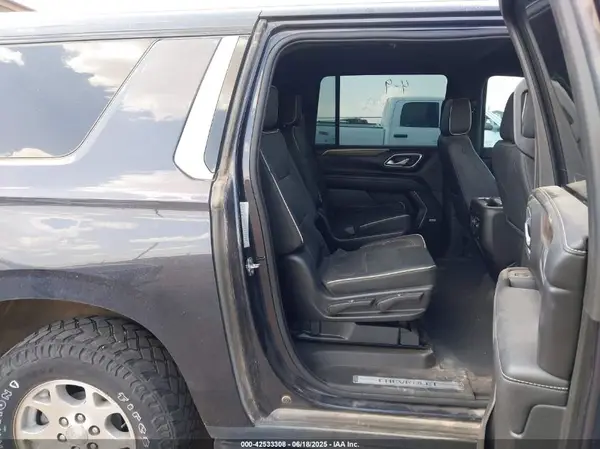 1GNSCFKD4PR364065 2023 CHEVROLET SUBURBAN - Image 8
