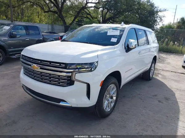 1GNSCFKD4PR516653 2023 CHEVROLET SUBURBAN - Image 2