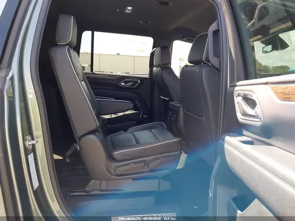1GNSCFKD5PR307616 2023 CHEVROLET SUBURBAN - Image 8