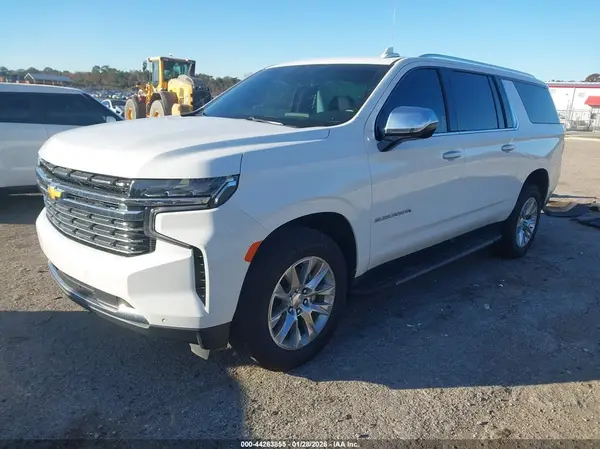 1GNSCFKD6PR260760 2023 CHEVROLET SUBURBAN - Image 2
