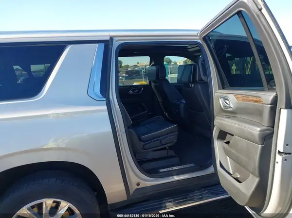 1GNSCFKD7MR492702 2021 CHEVROLET SUBURBAN - Image 8