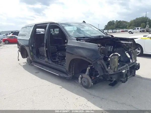 1GNSCFKD7PR298174 2023 CHEVROLET SUBURBAN - Image 1