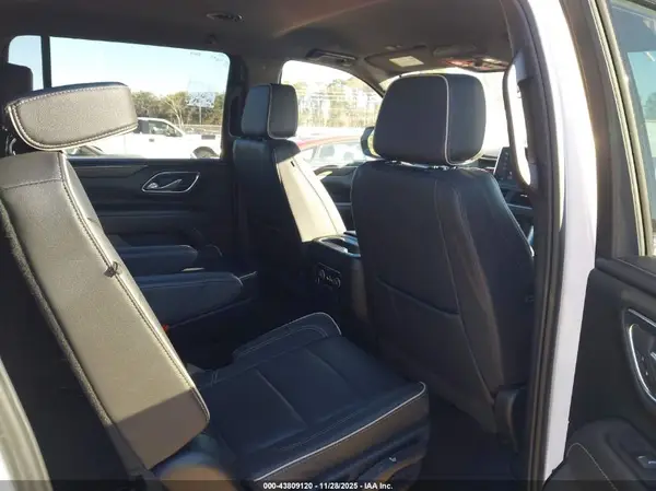 1GNSCFKD8PR545380 2023 CHEVROLET SUBURBAN - Image 8