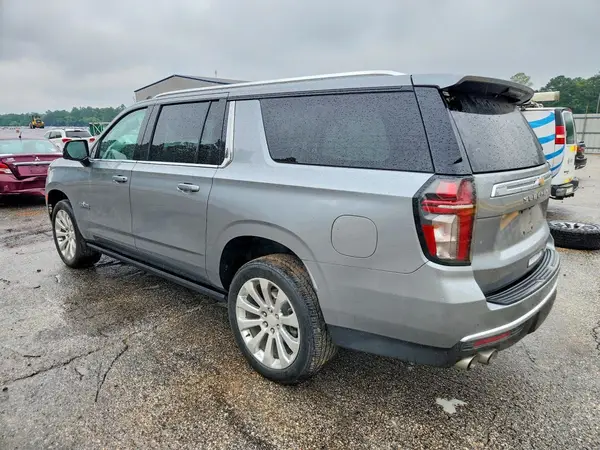 1GNSCFKD9PR185133 2023 CHEVROLET SUBURBAN - Image 2