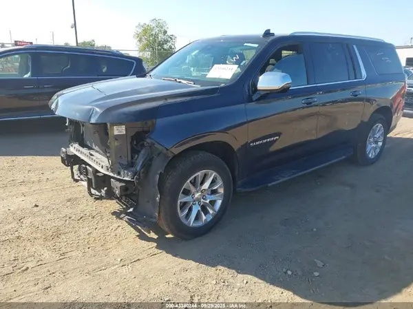 1GNSCFKD9PR477090 2023 CHEVROLET SUBURBAN - Image 2