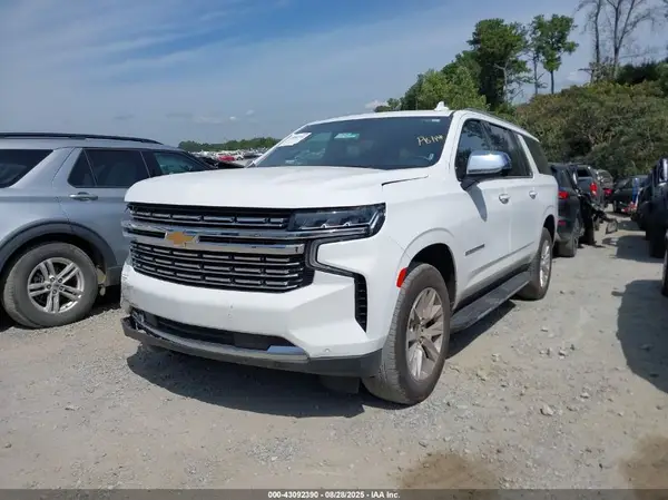 1GNSCFKD9PR547445 2023 CHEVROLET SUBURBAN - Image 2