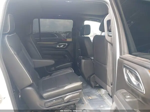 1GNSCFKDXNR120188 2022 CHEVROLET SUBURBAN - Image 8