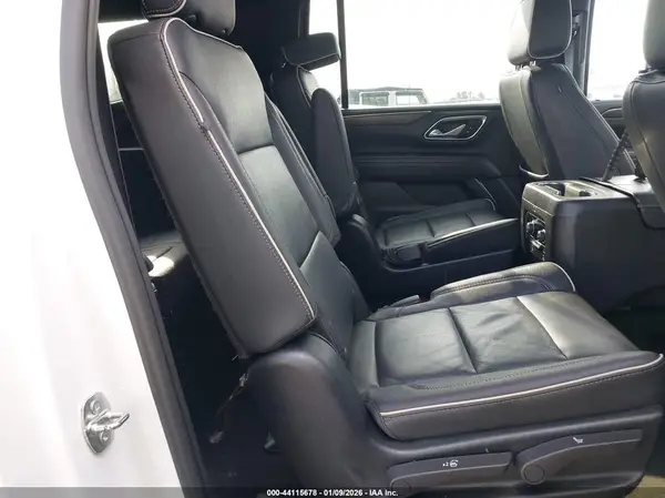 1GNSCFKDXPR371618 2023 CHEVROLET SUBURBAN - Image 8