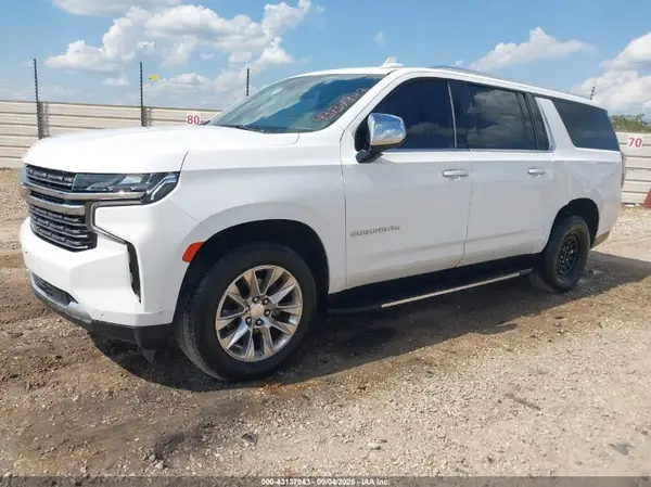 1GNSCFKDXPR371702 2023 CHEVROLET SUBURBAN - Image 2