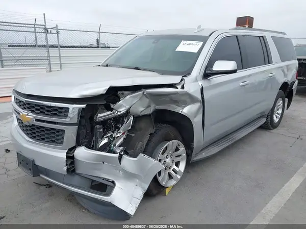 1GNSCGEC1GR155746 2016 CHEVROLET SUBURBAN - Image 2