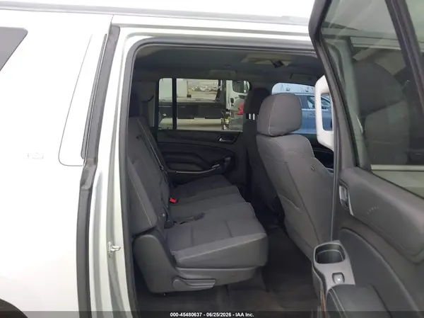 1GNSCGEC1GR155746 2016 CHEVROLET SUBURBAN - Image 8