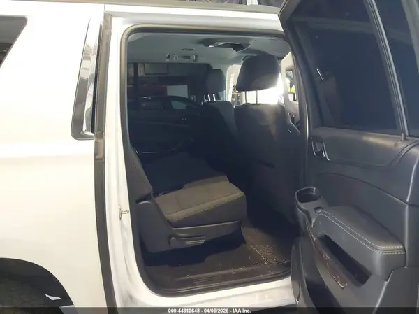 1GNSCGEC4JR330000 2018 CHEVROLET SUBURBAN - Image 8